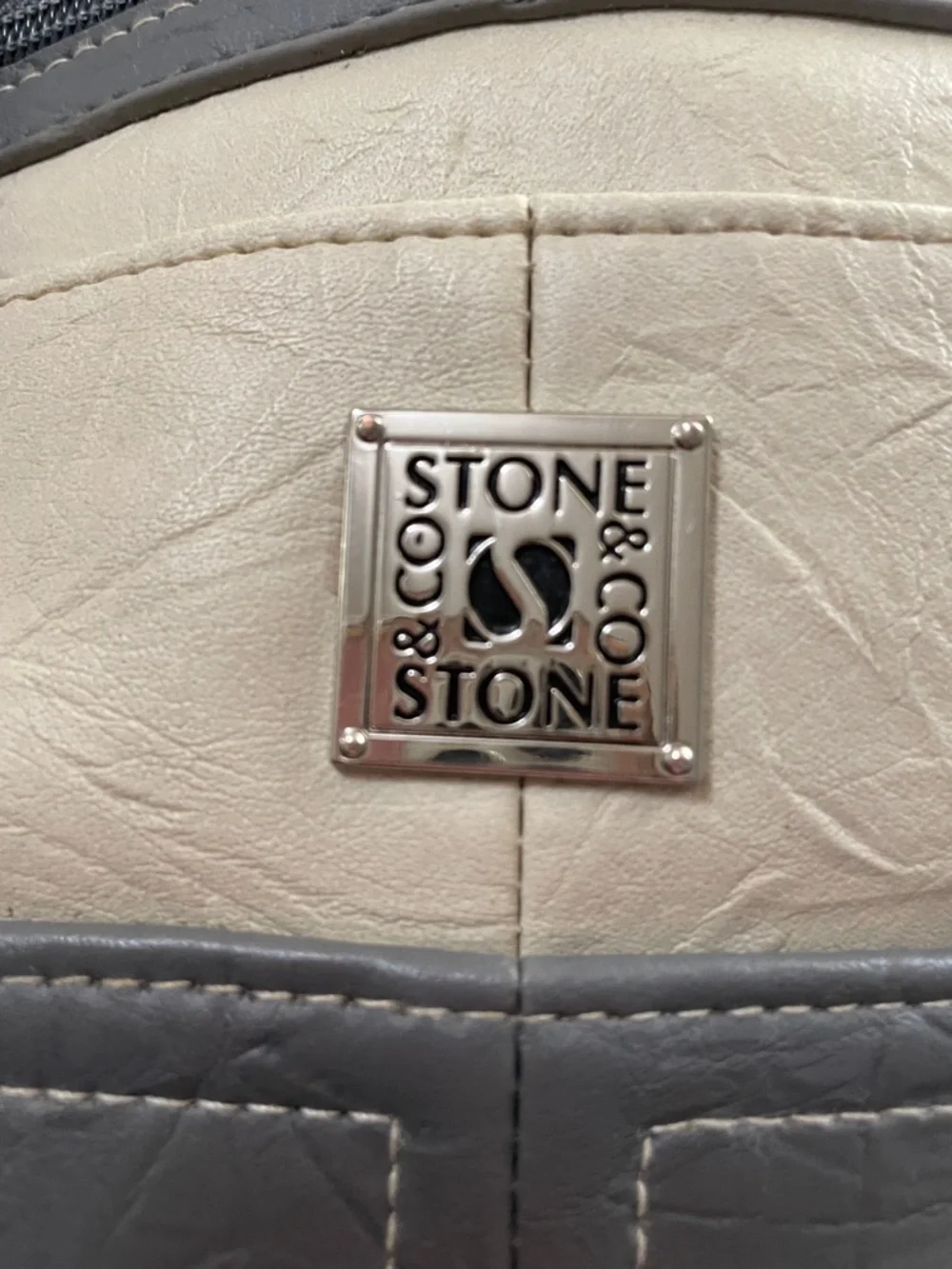 Stone & Co. Cream and Gray Structured Shoulder Tote - Picture 4 of 9